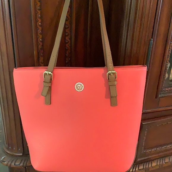 Anne Klein Purse - Picture 1 of 14